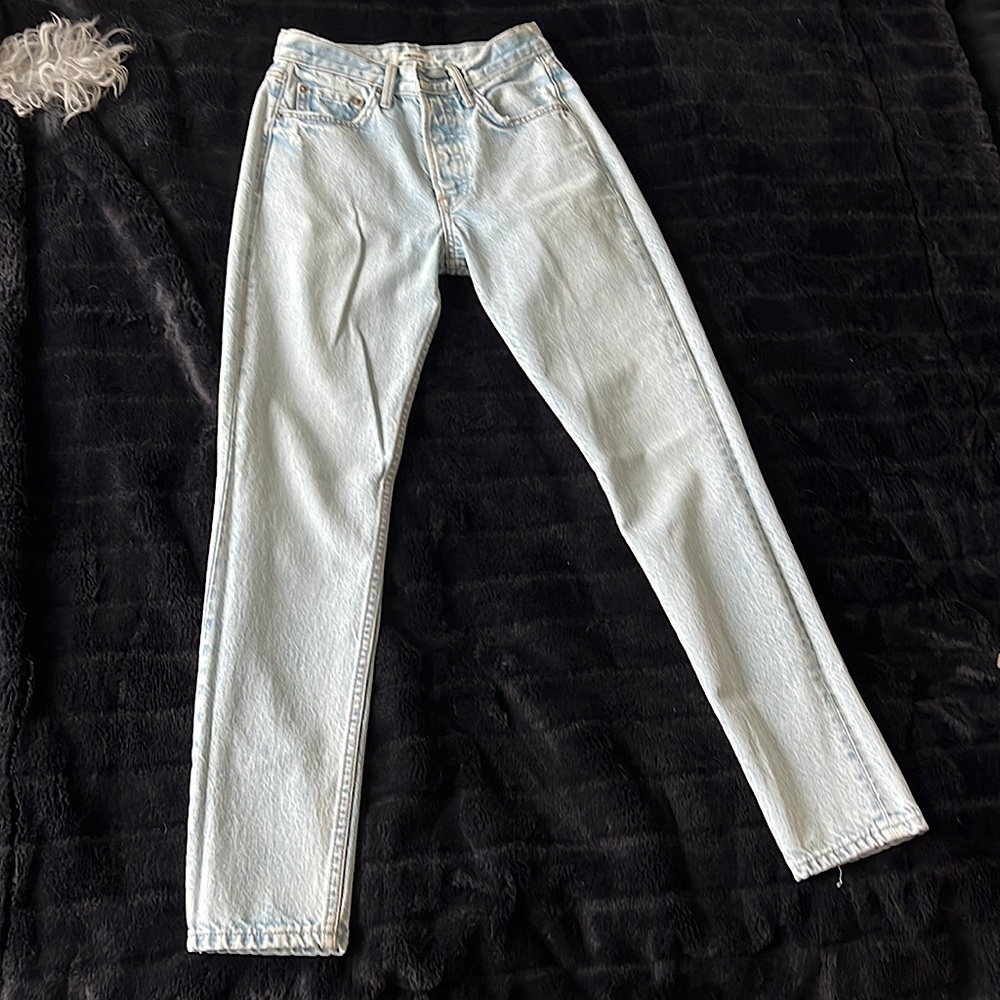 GRLFRND Karolina Jeans